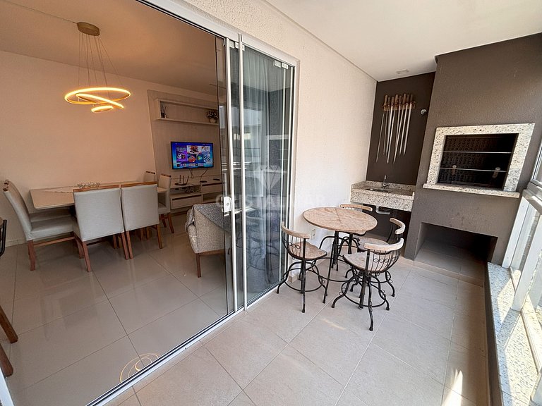 176- Apartamento para até 5 pessoas em condomínio com piscin