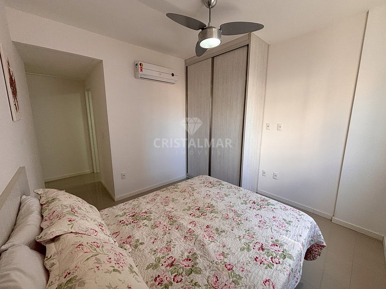 176- Apartment accommodates up to five guests in a condomini