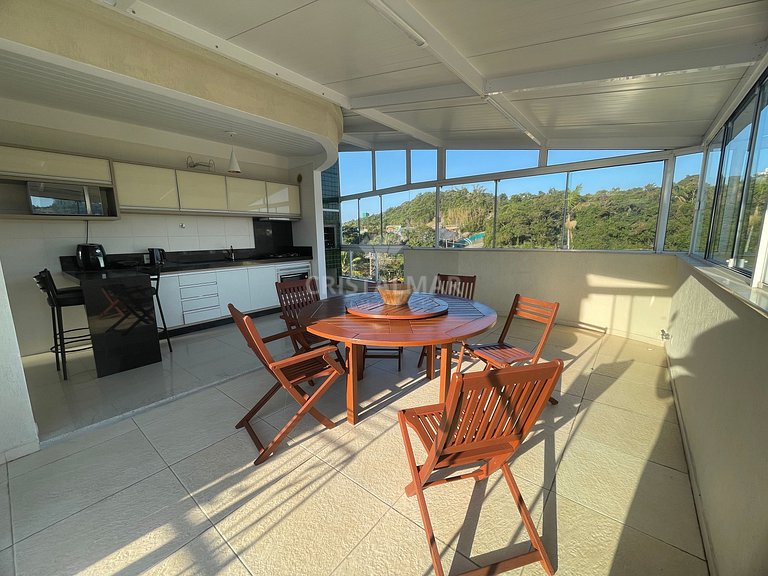 180- Penthouse for 6 people 50 meters from Bombas Beach