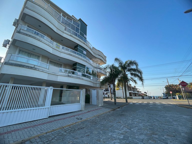 180- Penthouse for 6 people 50 meters from Bombas Beach