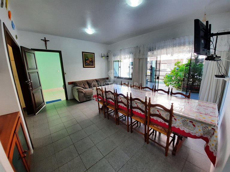 184- House for 8 People at Bombas Beach