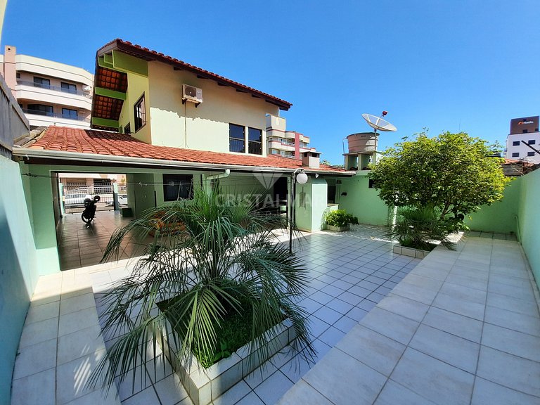 184- Casa para 8 Pessoas na Praia de Bombas