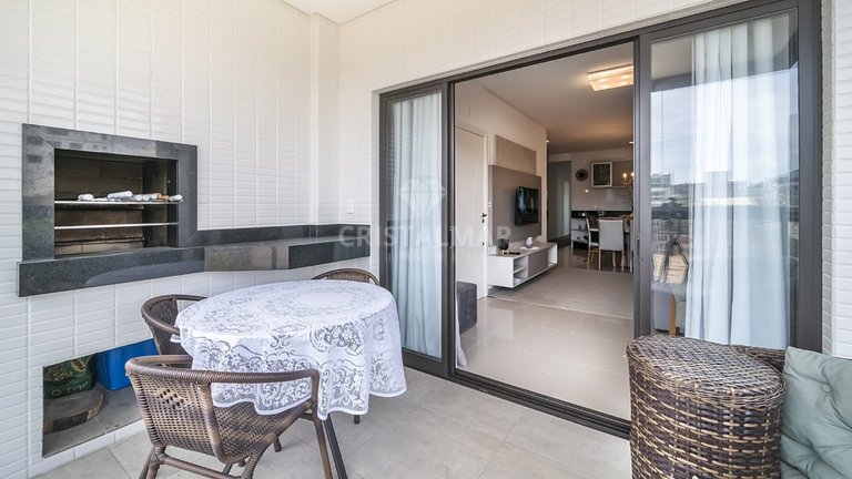 L057 - Apartamento Novo com Vista para o Mar a 80m da Praia