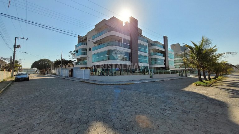 L052 - Apartamento com Vista para o Mar e 3 Dormitórios em C