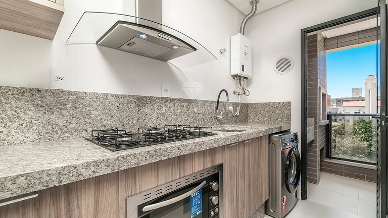 L006- Apartamento completo con 2 suites, a 250 metros de la