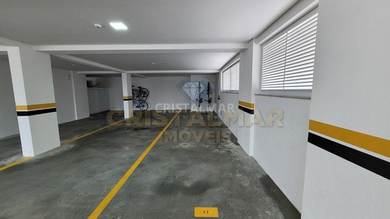 Apartamento de 2 suítes em Canto Grande