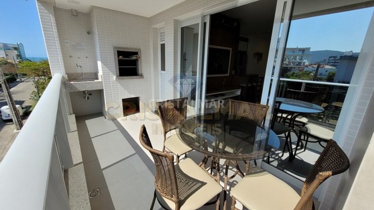 Apartment with 2 suites located 200 meters from Canto Grande