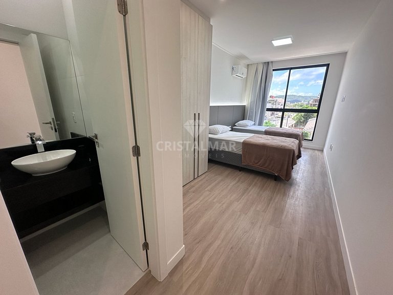L027- Duplex penthouse with Jacuzzi 3 suites