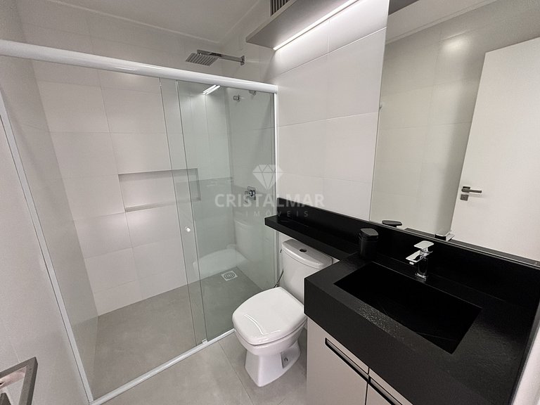 Duplex penthouse facing the street, just 150 meters from Can