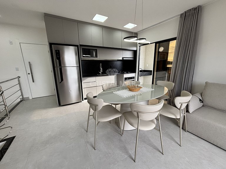 Cobertura Duplex com 3 Suítes a 150m da Praia