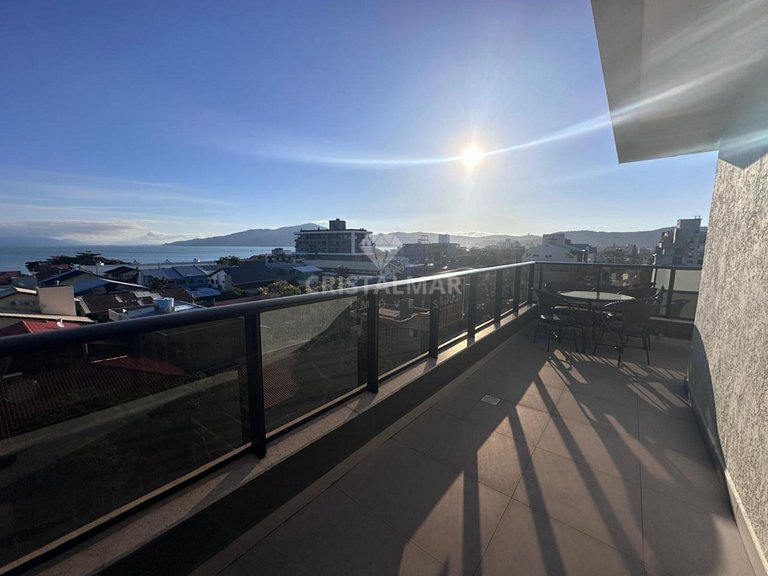 Cobertura Duplex com 3 Suítes a 150m da Praia