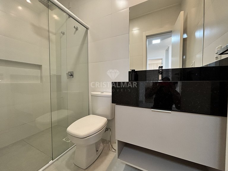 New apartment with 3 bedrooms 150 meters from the beach