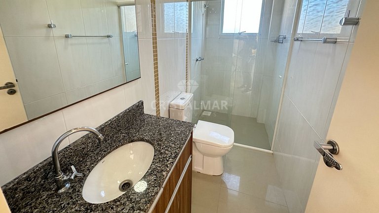 L020 - Apartamento com vista para o mar a 80 metros da praia