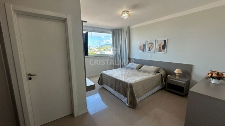 Cobertura Duplex 3 suites em Canto Grande
