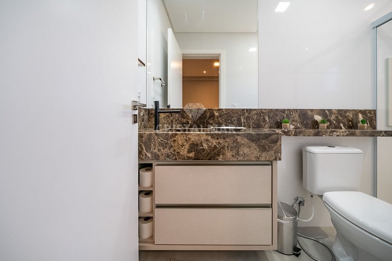L012 - Cobertura duplex de alto padrão à beira-mar em Canto