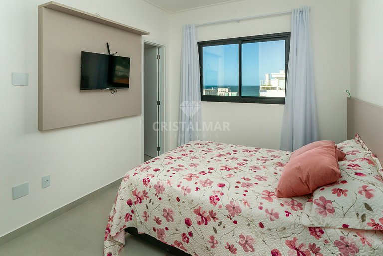 L008- Apartamento con 2 suites y vista al mar en Canto Grand