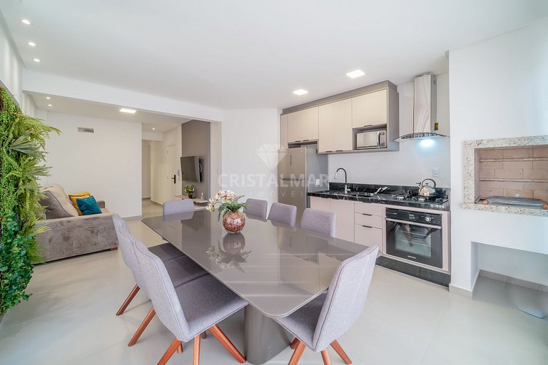 L037 - Apartamento com Vista para o Mar a 50m da Praia em Ca
