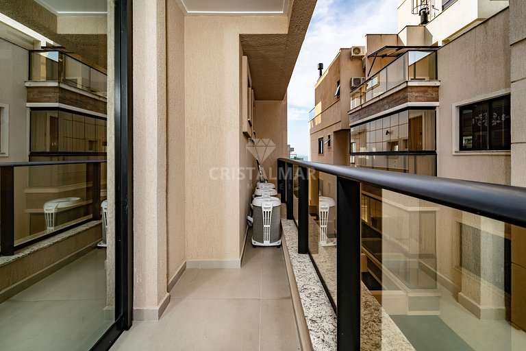 L037 - Apartment with Sea View 50m from the Beach in Canto G