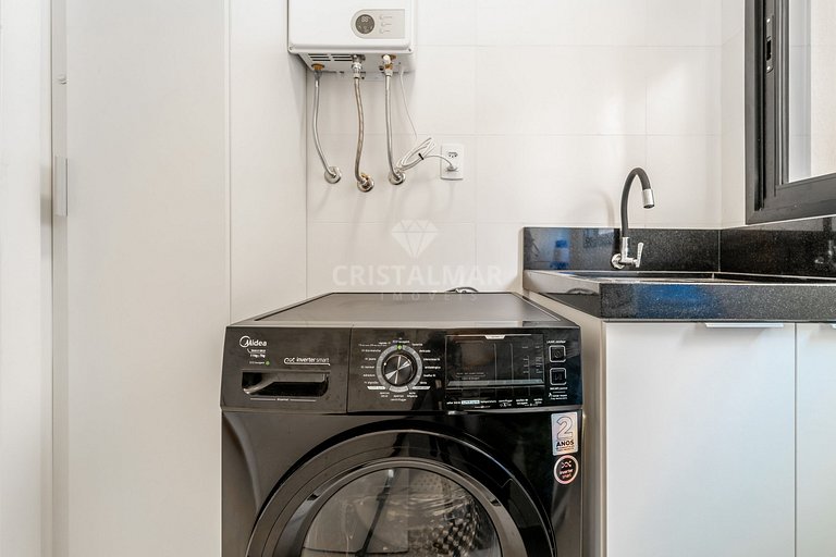 L037 - Apartamento com Vista para o Mar a 50m da Praia em Ca