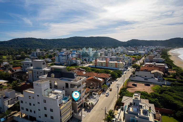 L037 - Apartment with Sea View 50m from the Beach in Canto G