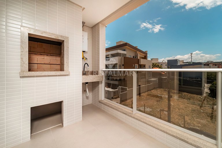 L010 - Apartamento com 2 suítes a 180 metros da praia de Can