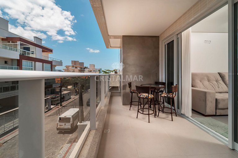 L010 - Apartamento com 2 suítes a 180 metros da praia de Can