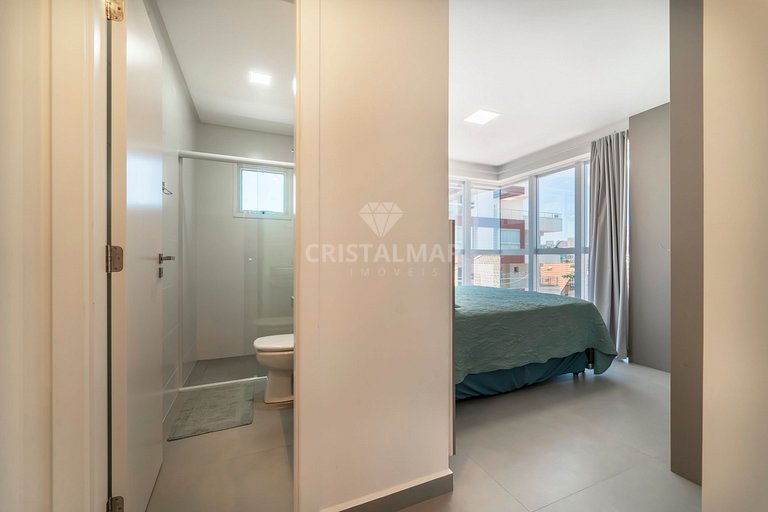 L010 - Apartamento com 2 suítes a 180 metros da praia de Can
