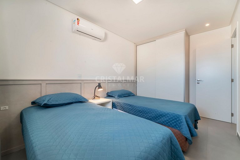Apartment with 2 suites 180 meters from Canto Grande Beach