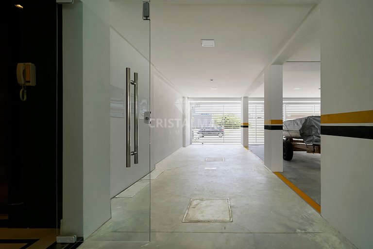 L010 - Apartamento com 2 suítes a 180 metros da praia de Can
