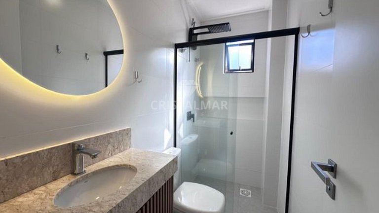 L022 - Apartamento con 3 suites a 100 metros de la playa en