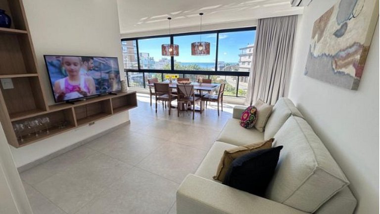 L022 - Apartamento con 3 suites a 100 metros de la playa en