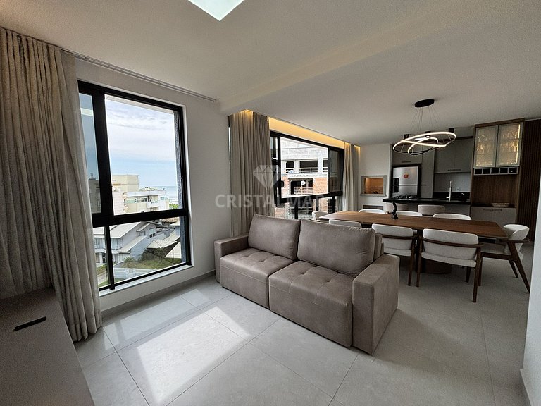 L010A - Apartment with 3 suites 100 meters from the beach in