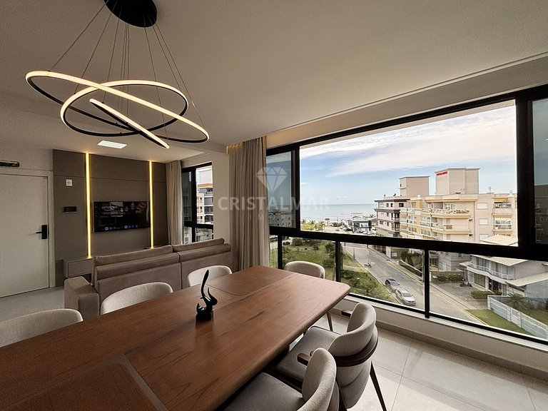 L010A - Apartment with 3 suites 100 meters from the beach in