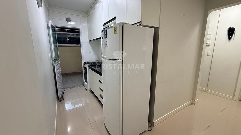 008- Apartamento Completo a 230 Metros da Praia de Bombas At