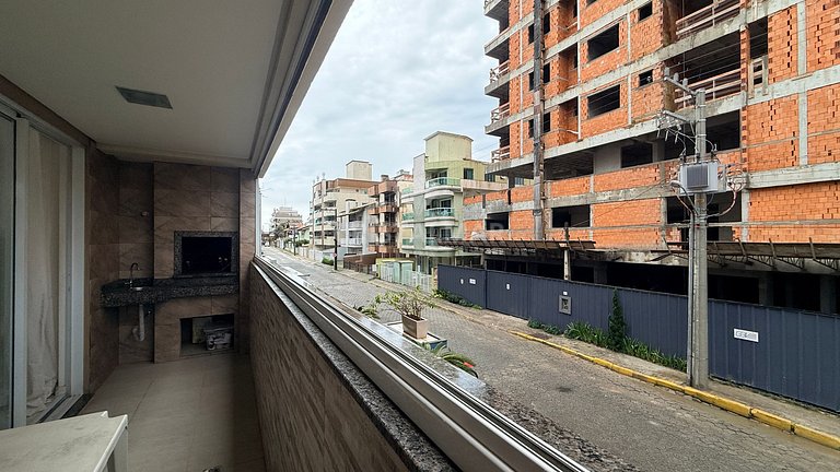 003- Apartamento 2 Quartos a 180m da Praia de Bombas