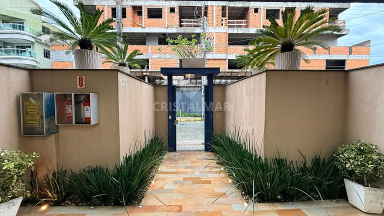 003- Apartamento 2 Quartos a 180m da Praia de Bombas