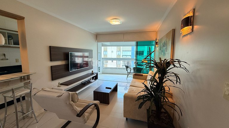 015- Apartamento 3 Quartos a 100 Metros da Praia  Descrição