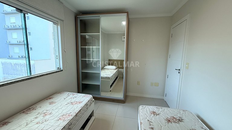 015- Apartamento 3 Quartos a 100 Metros da Praia  Descrição