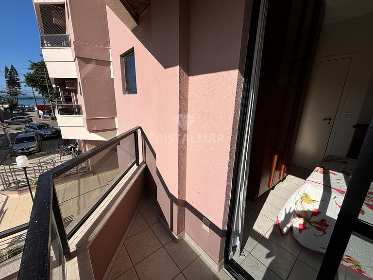 174- Apartamento para 6 Pessoas em Bombas