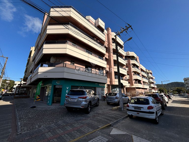 174- Apartamento para 6 Pessoas em Bombas