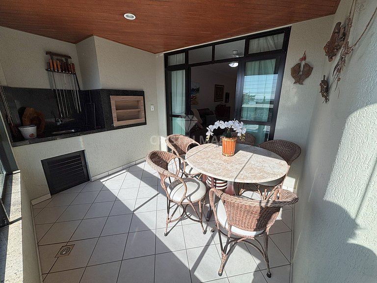 174B- Apartment with a View Just 50 Meters from Bombas Beach