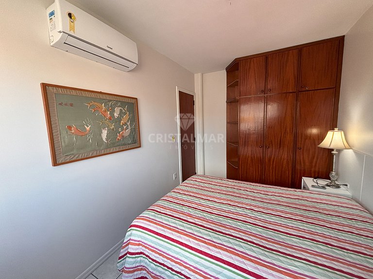 174B- Apartamento com Vista a 50 Metros da Praia de Bombas