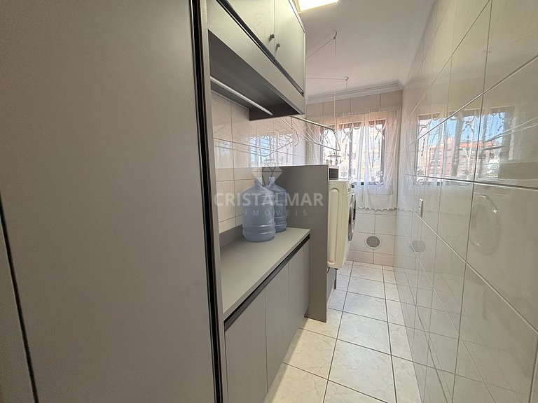 174B- Apartamento com Vista a 50 Metros da Praia de Bombas