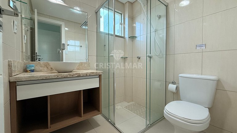 012 - Apartamento para 8 Pessoas a 80 Metros da Praia de Bom