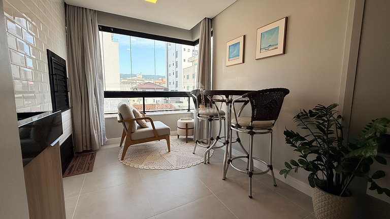 072- Apartamento de 3 habitaciones con vista al mar en Bomba