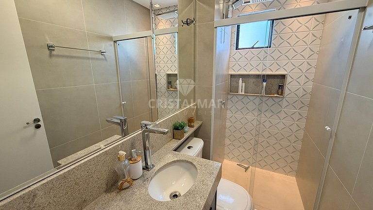 072- 3-Bedroom Apartment with Sea View in Bombas