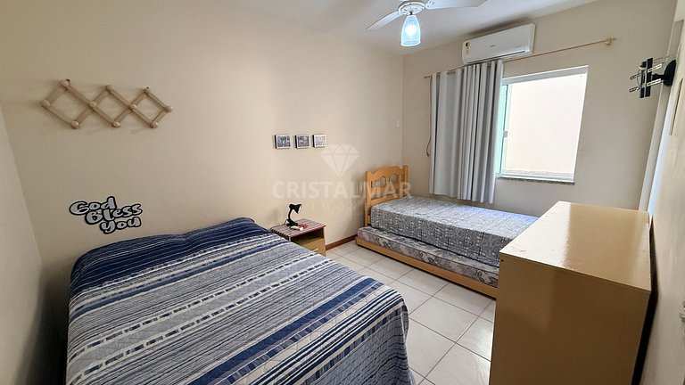 156- Apartamento para 8 Pessoas a 270 Metros da Praia de Bom