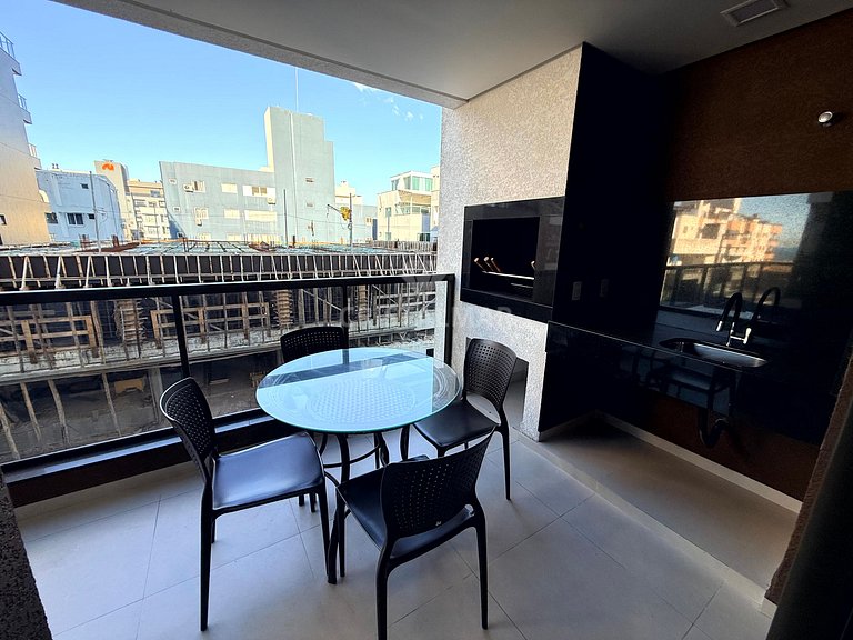 016- Apartment with Pool and Barbecue 170m from Bombas Beach