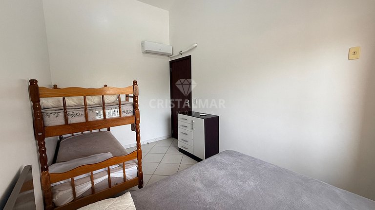068B- Two-bedroom townhouse on the seafront block in Bombas