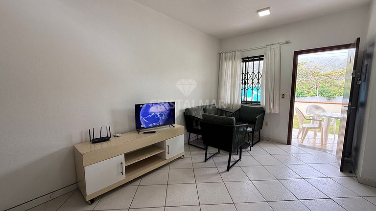 068D- Two-Bedroom House with Sea View 50m from Bombas Beach